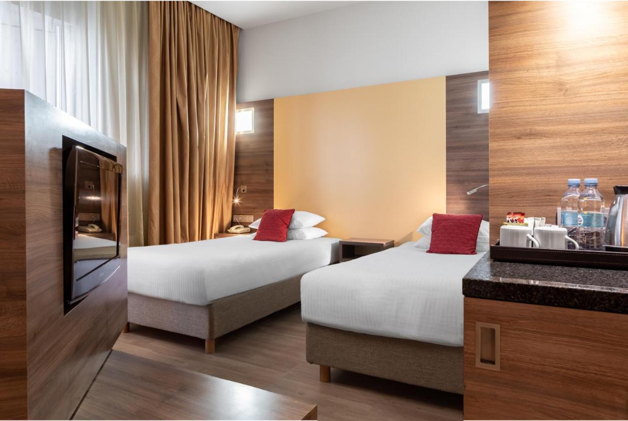 Ramada Encore Kiev Eksteriør billede