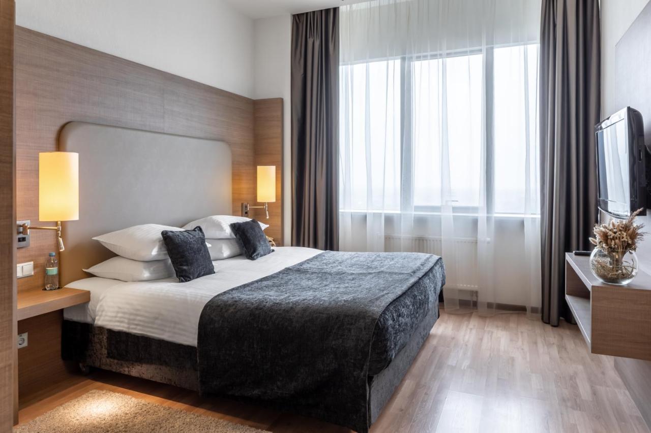 Ramada Encore Kiev Værelse billede